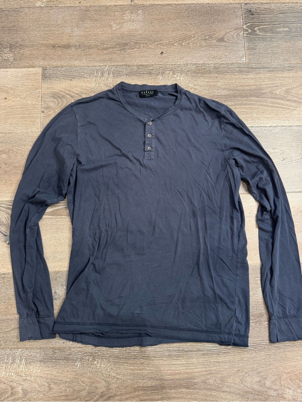 Velvet Men's Navy Long-Sleeve Henley Shirt 0923